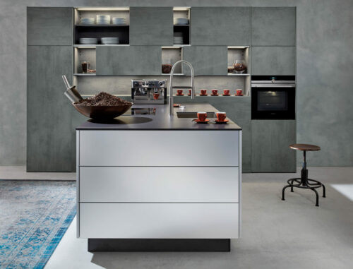 кухня немецкая, премиум, кухня-гостиная, минимализм, металл, сталь, бетон, без ручек, открытые полки, beckermann