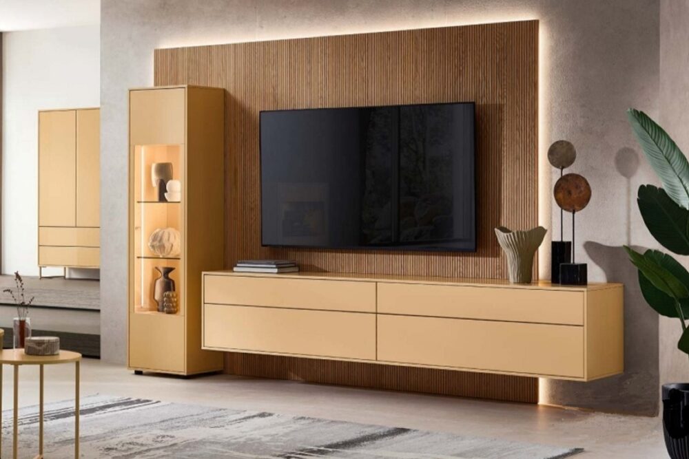 тв-зона в гостиной мдф+лак peach иТВ-панель рифленое дерево