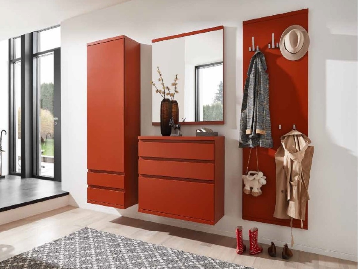 Enigma_Diele_rot_interior_RMW