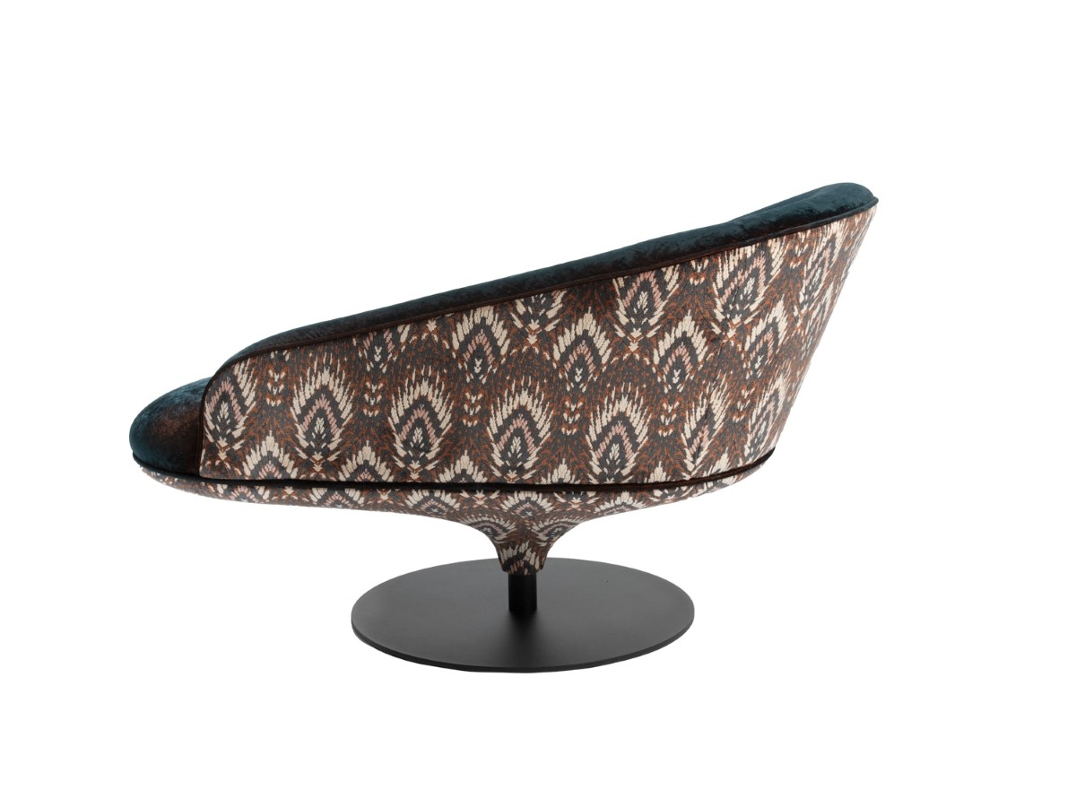овальная оттоманка дизайнерская обивка с орнаментом ар деко, Kito, Christine Kroencke