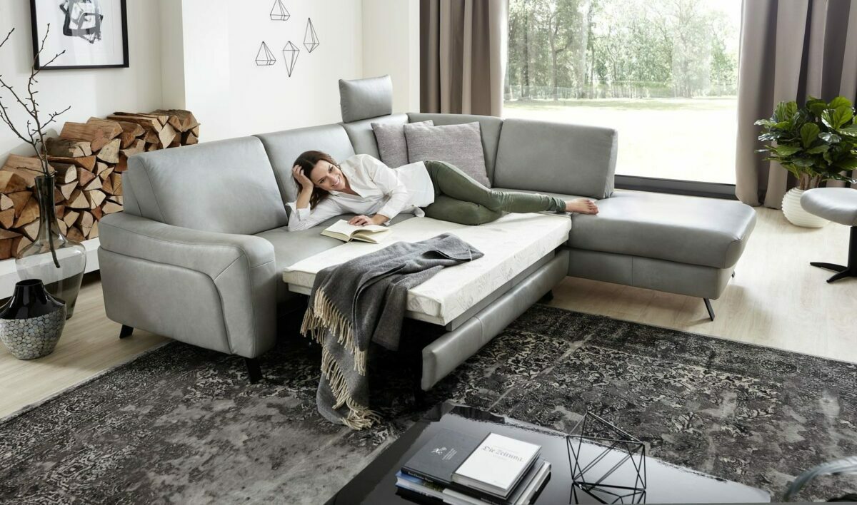 Угловой диван-кровать в гостиной, Brasil, Haus Kollektion, Германия, натуральная кожа, спальное место 140х200 см, шезолнг
