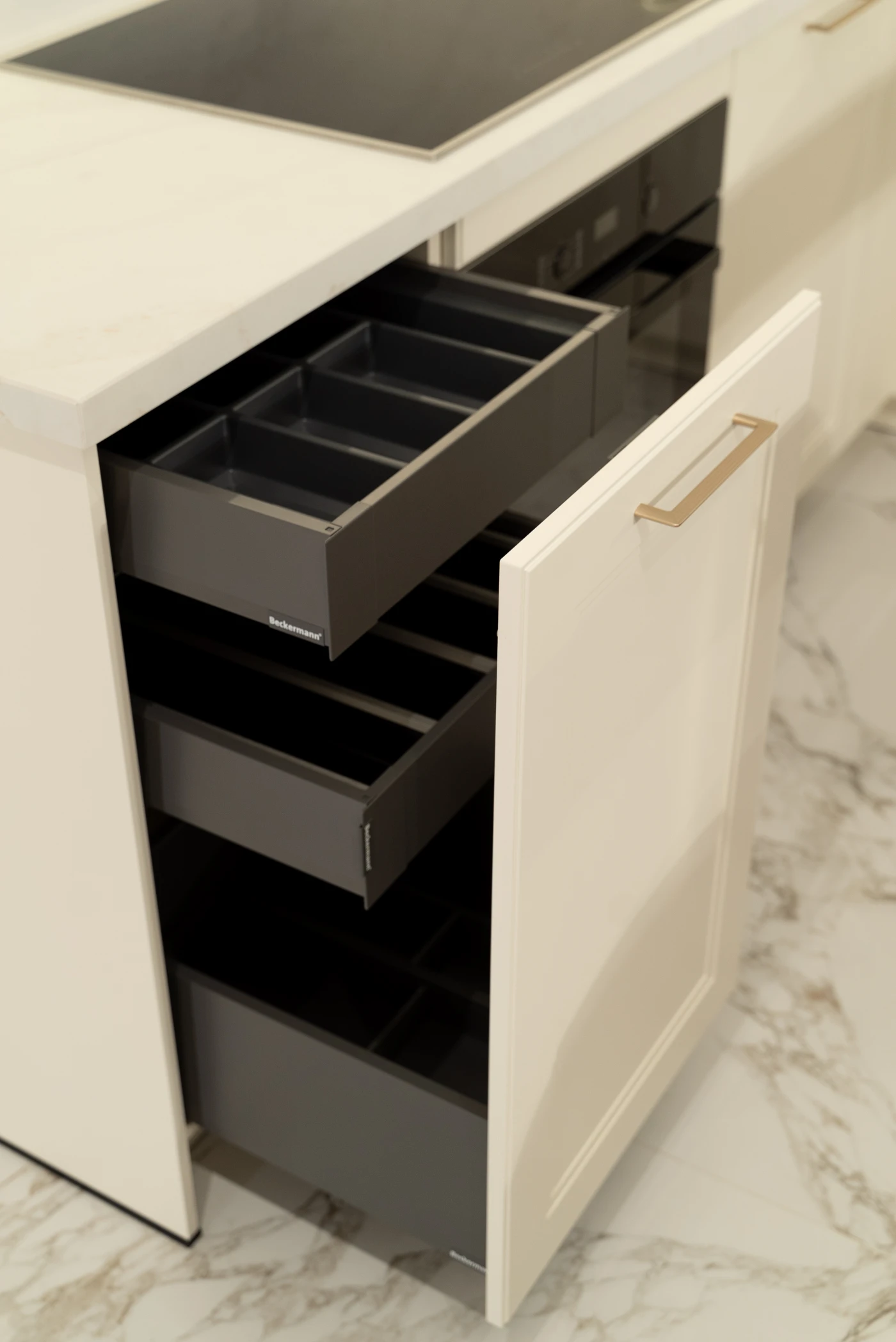 проект премиум кухни beckermann_золотой раковиной