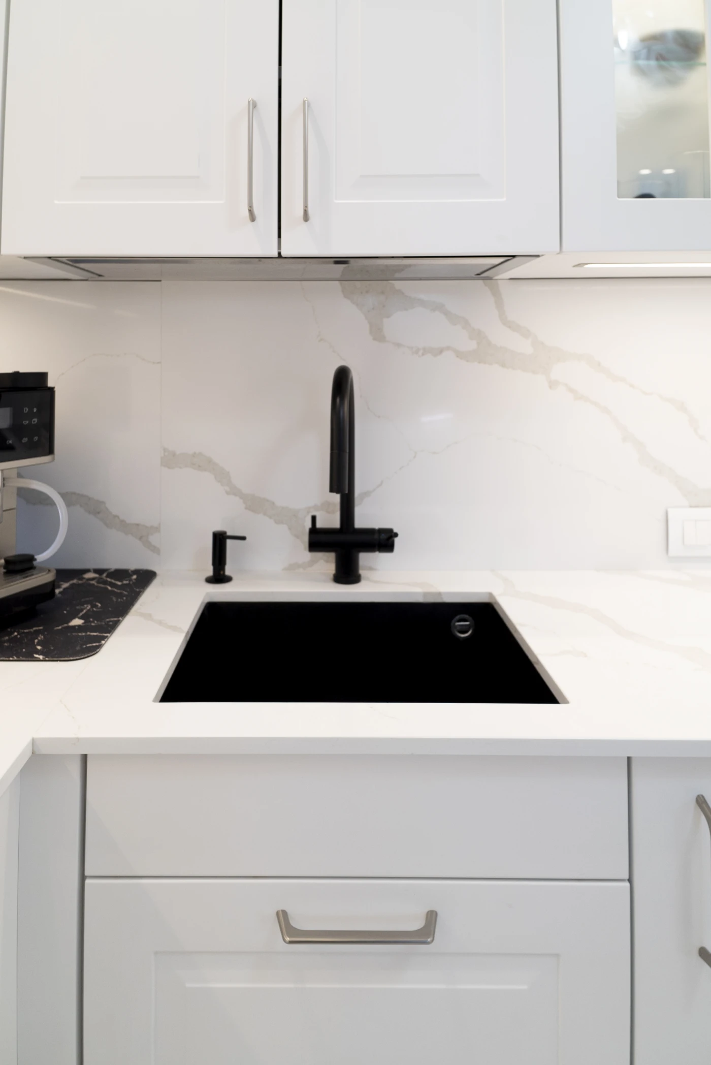 реализованый проект премиум кухни белая классика_2