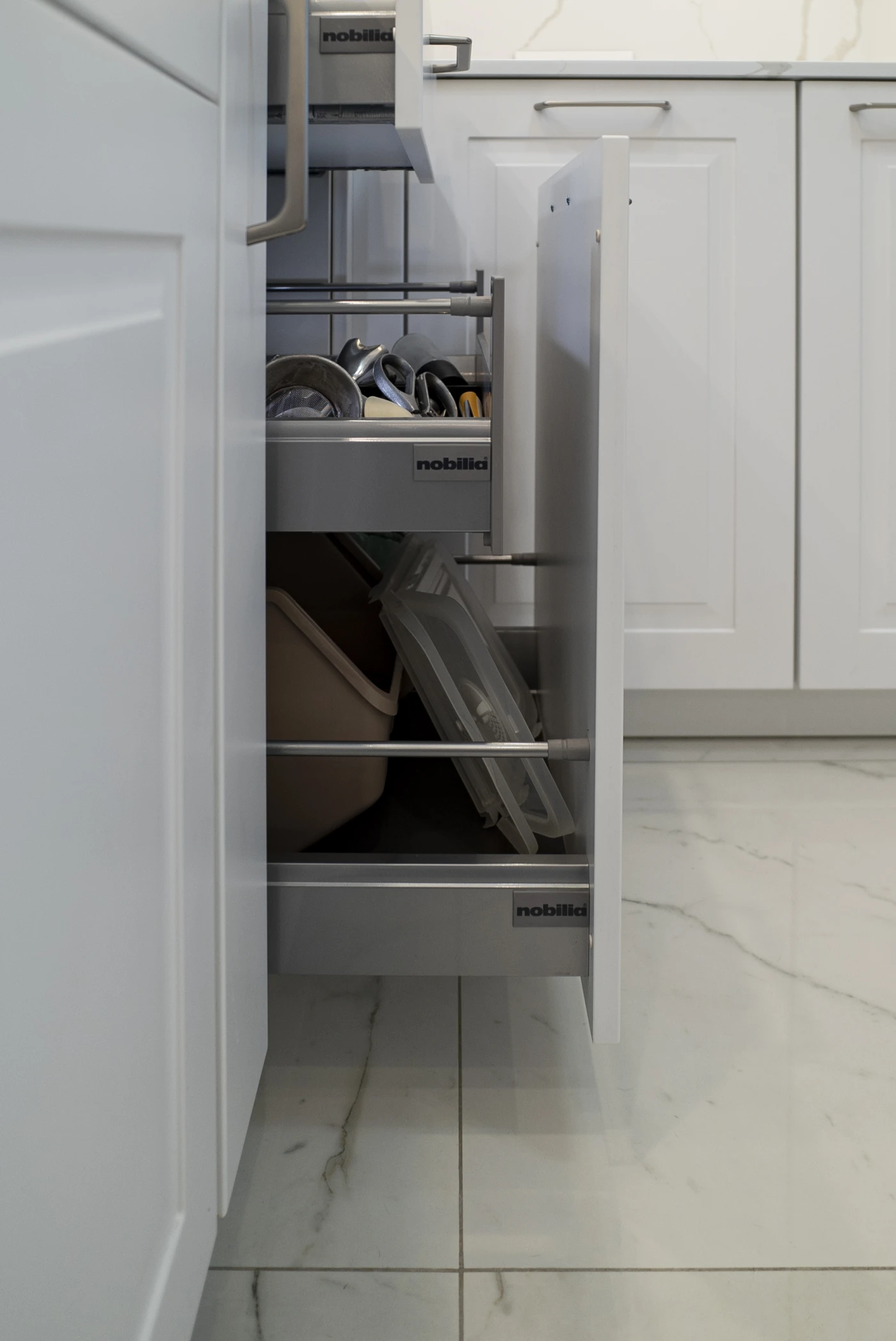 реализованый проект премиум кухни белая классика_2