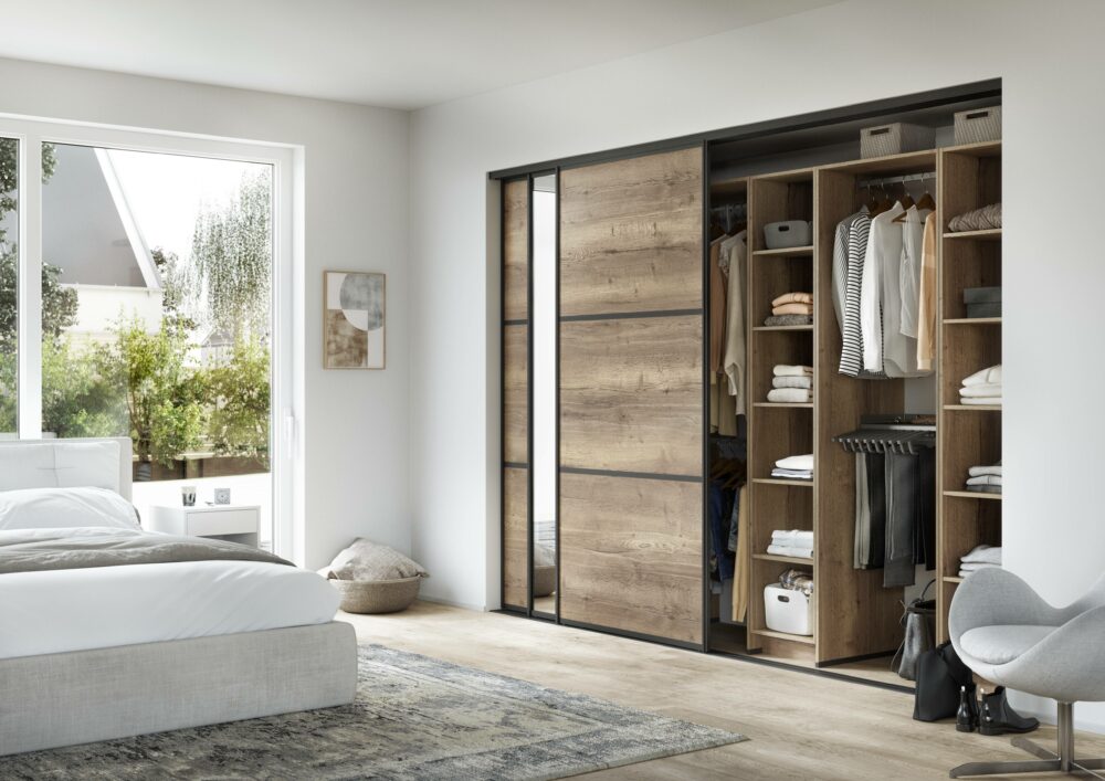 garderob_na_zakaz_derevo