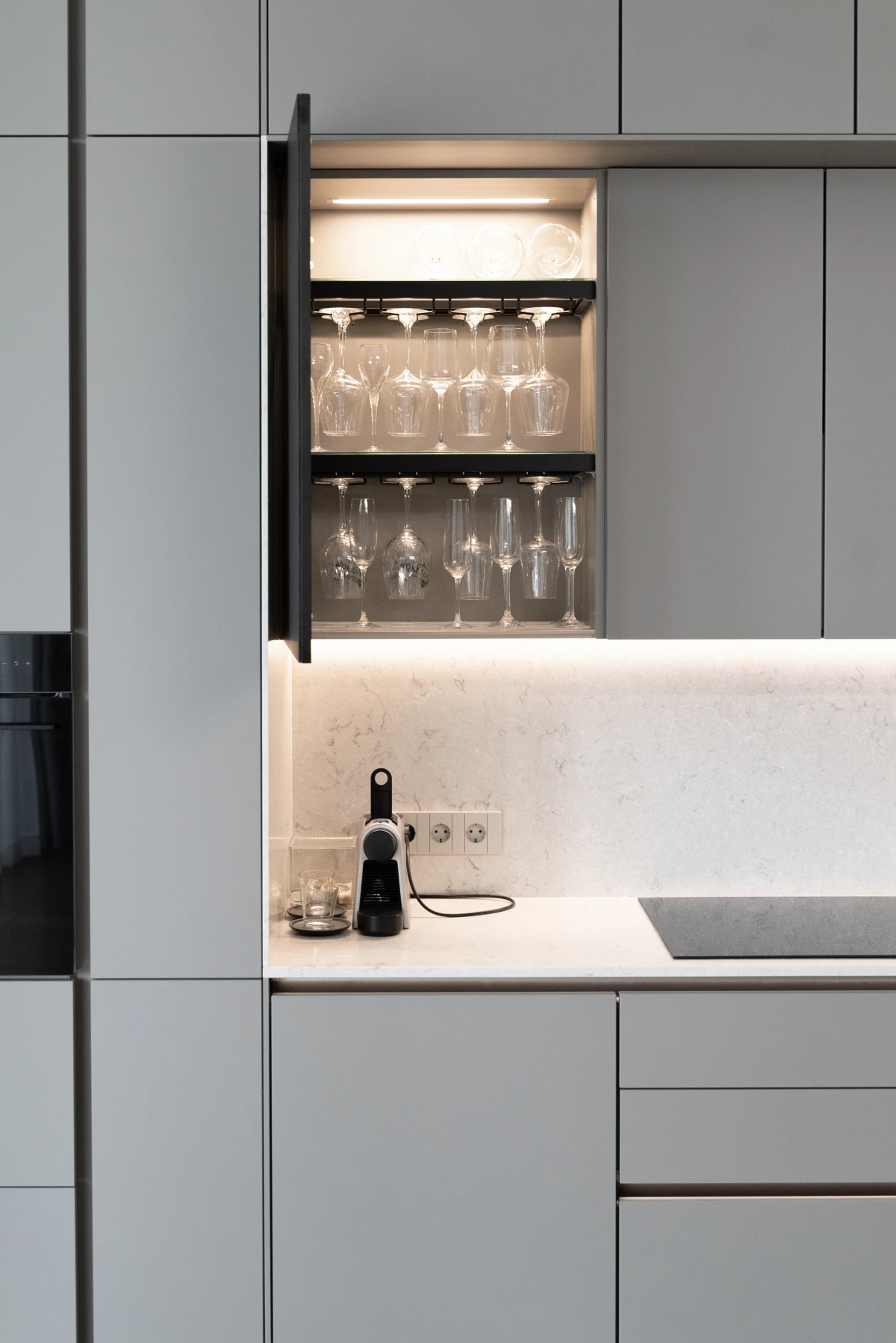 nobilia_senso_realizovanni_proekt_seraya_kuchnia_bolshaia_14