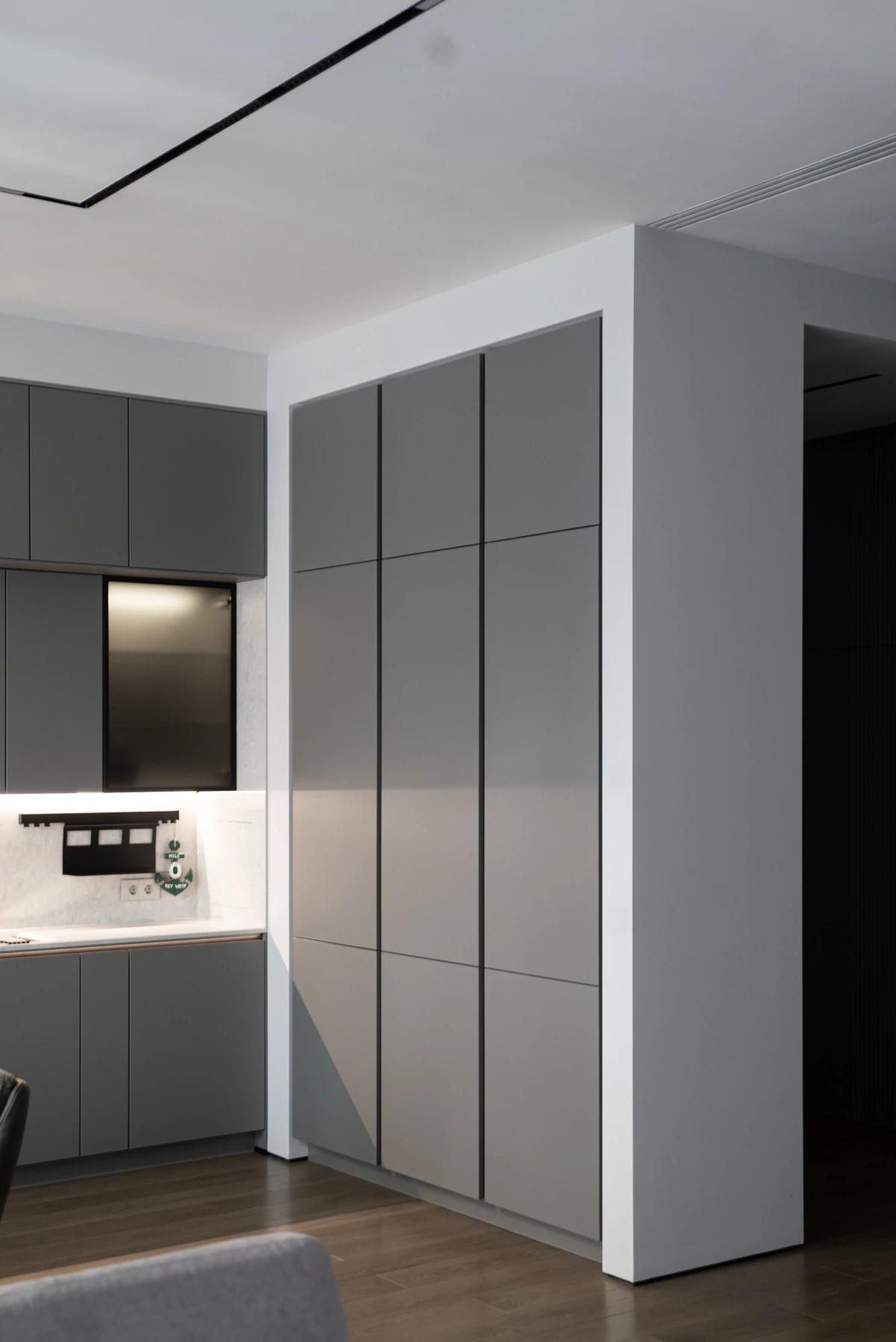 nobilia_senso_realizovanni_proekt_seraya_kuchnia_bolshaia_2