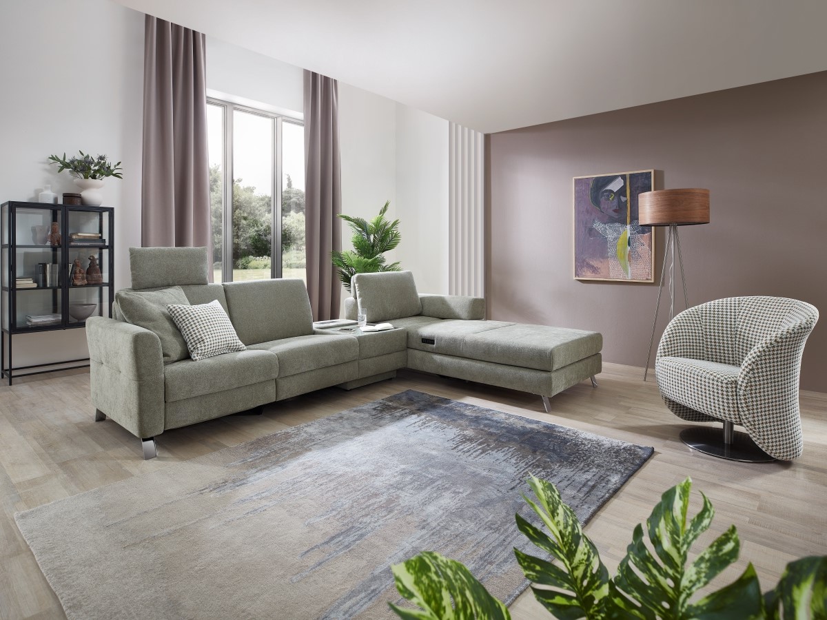 современный угловой со встроенным столиком и лежанкой с релакс-функциями