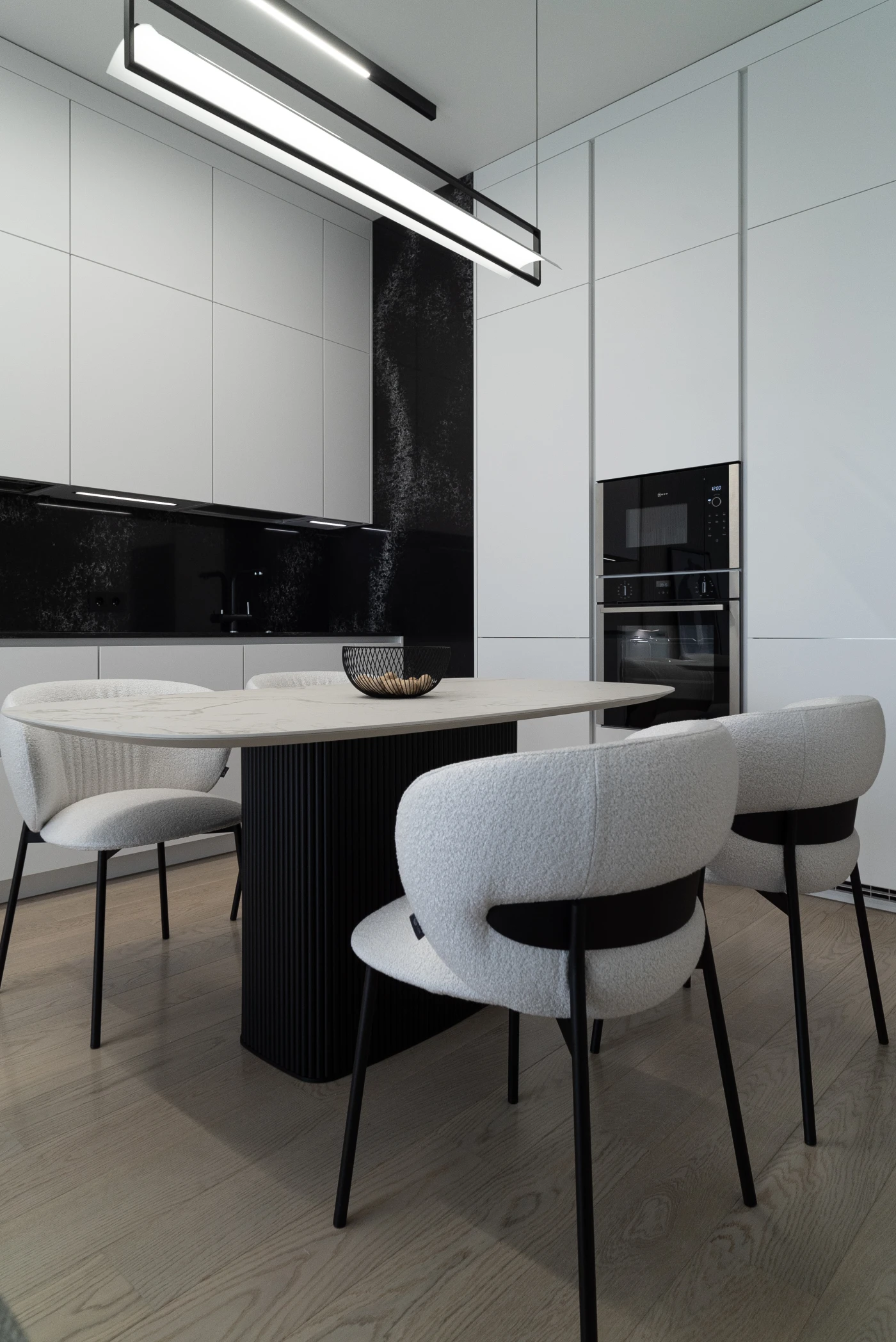 белая угловая кухня ч серной столешницей