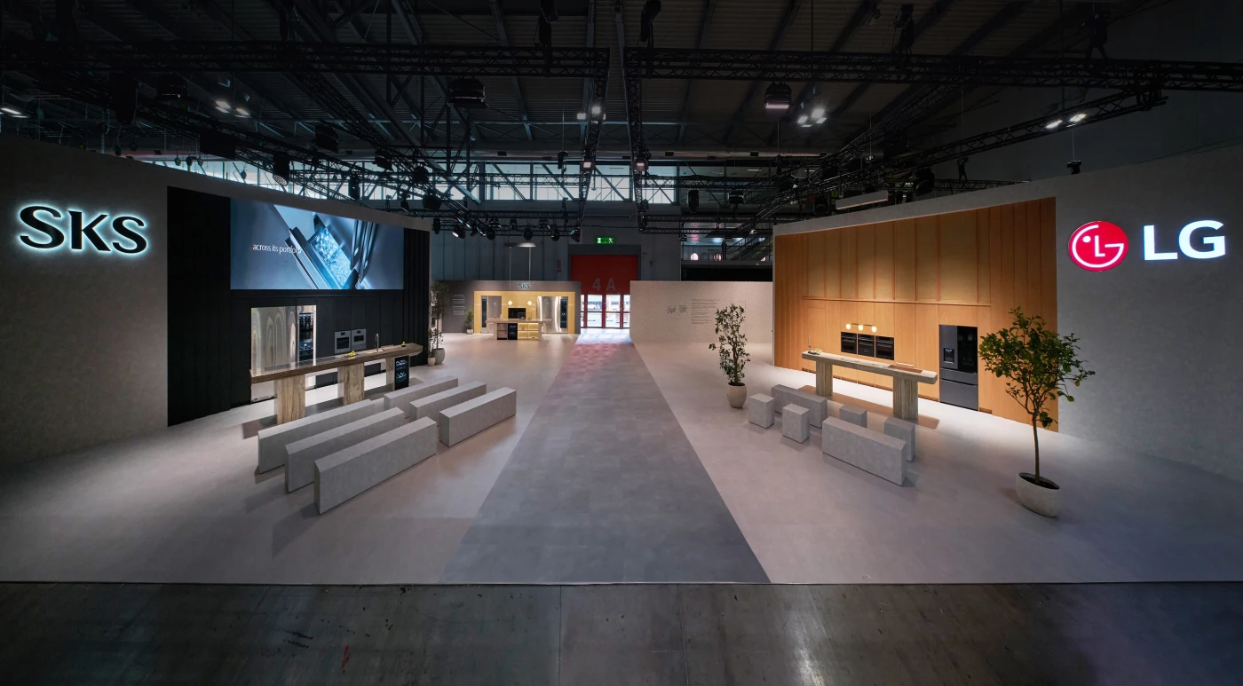 Совместный стенд LG и SKS на EuroCucina 2026